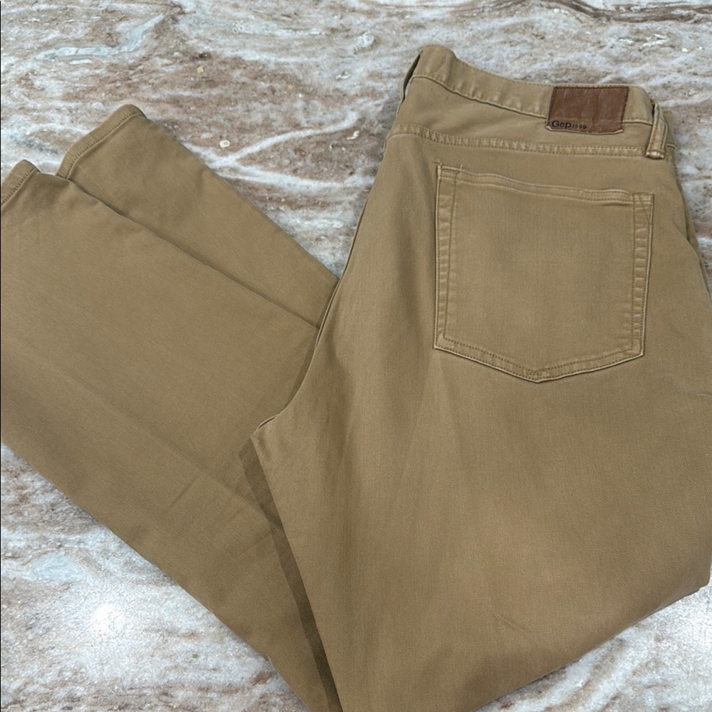 Gap 1969 Tan Casual Pants 34 x 30 EUC classic